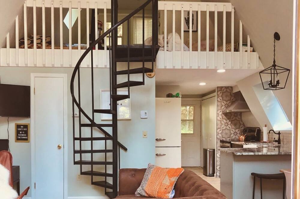 Photo of Livingroom in Henryville