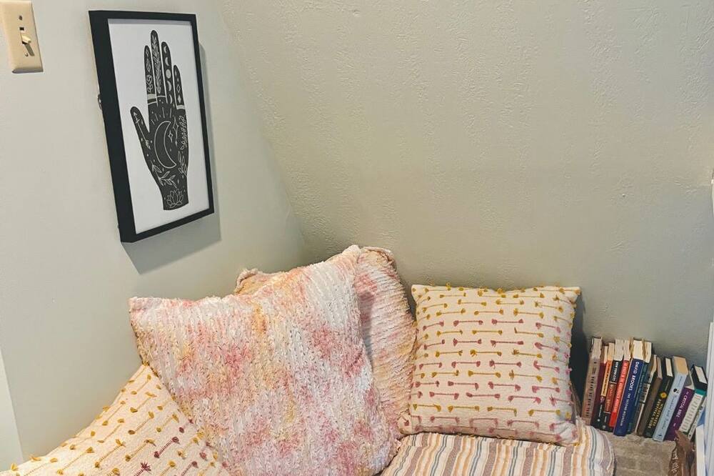 Photo of Others in Henryville