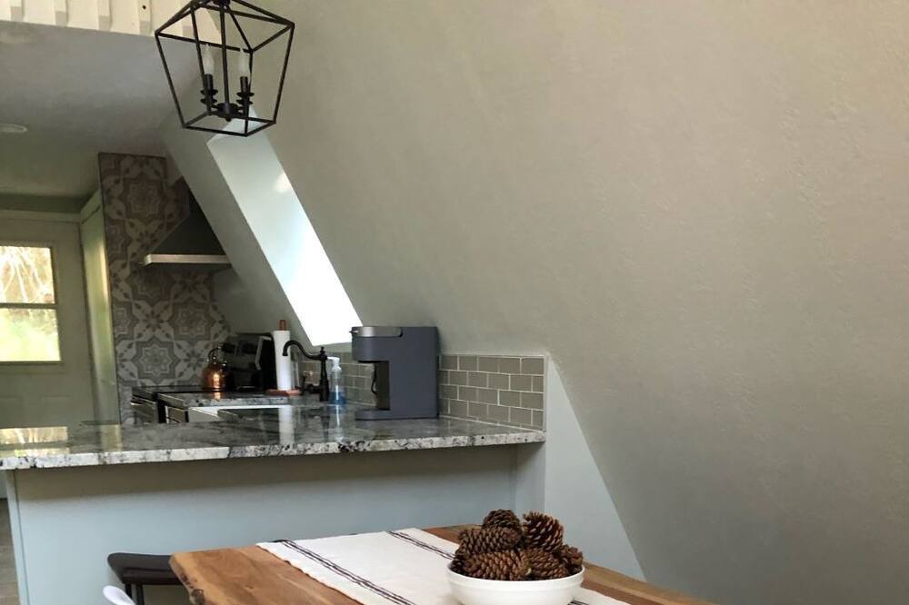 Photo of Others in Henryville