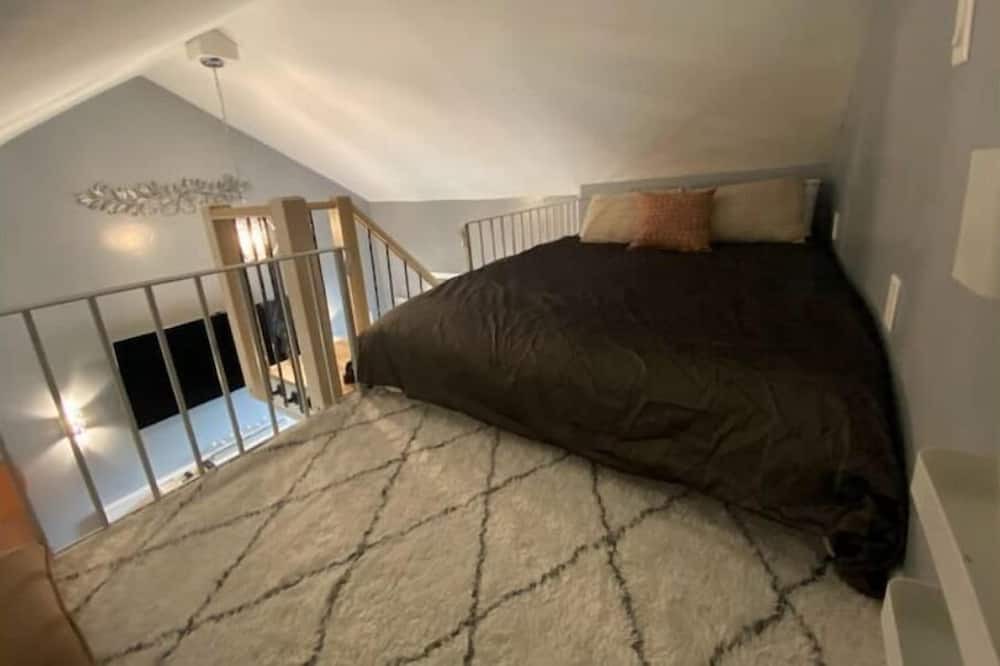 Photo of Bedroom in Firthcliffe