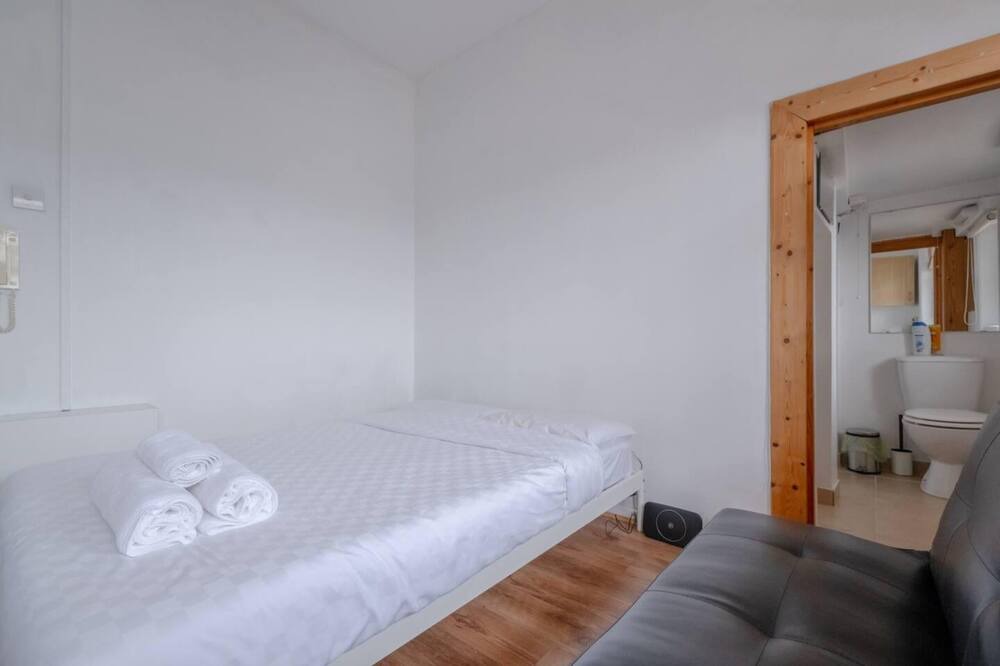 Photo of Bedroom in Hornsey