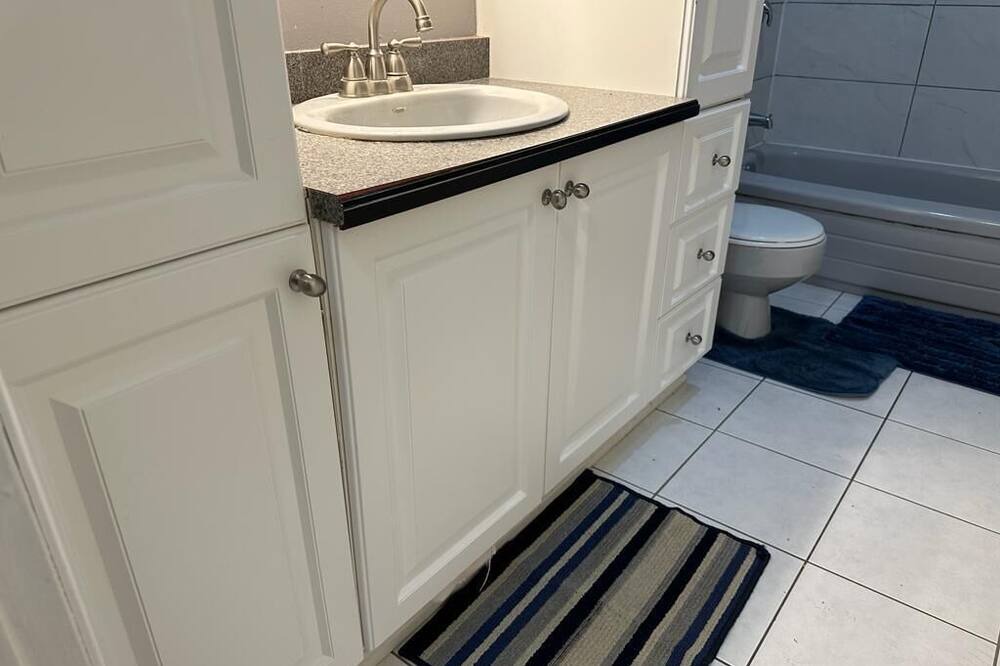 Photo of Bathroom in South Stormont