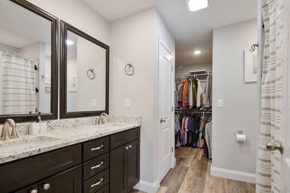 Photo of Bathroom in Greene County