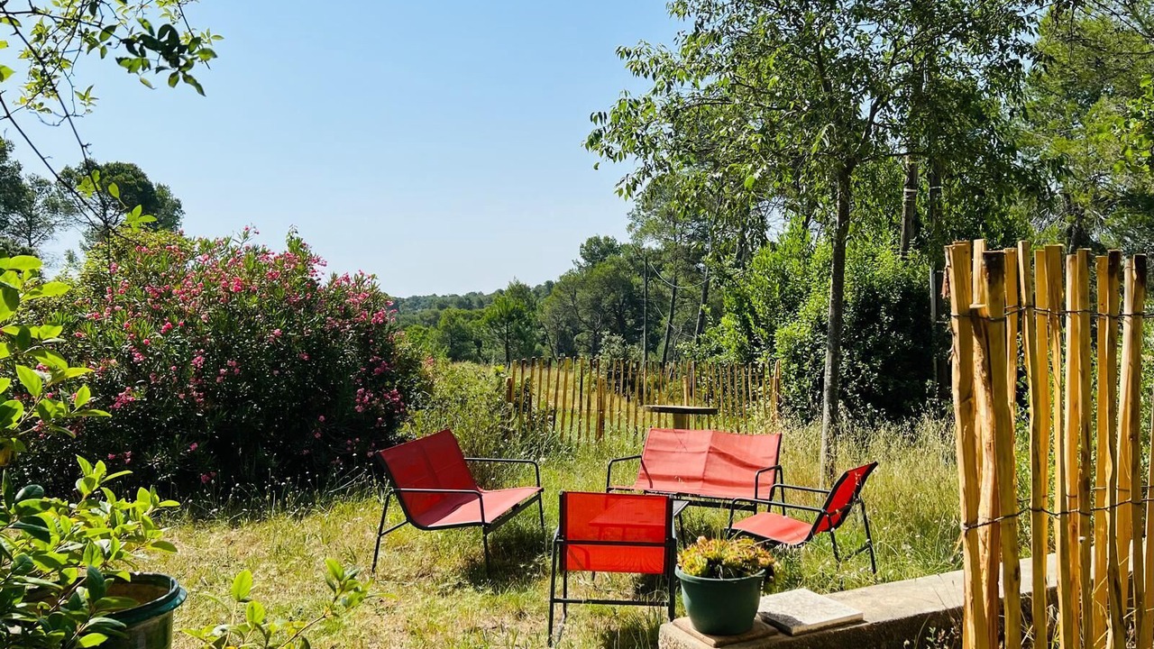 Photo of Outdoor in Saint-Clement-de-Riviere