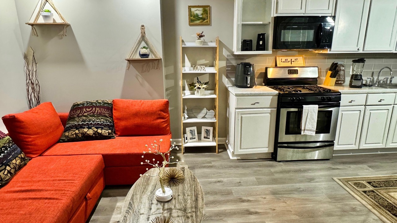 Photo of Livingroom in Dacula