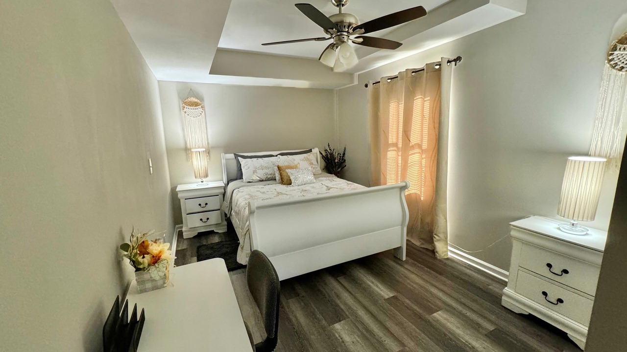 Photo of Bedroom in Dacula