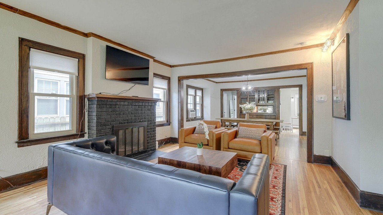 Photo of Livingroom in Merriam Park