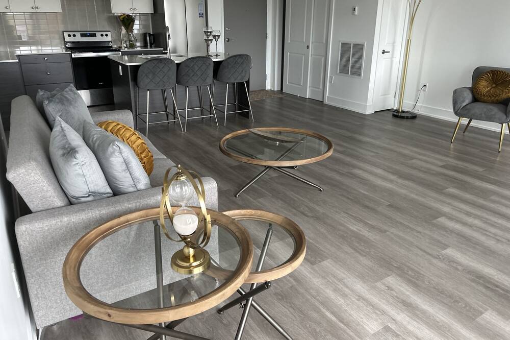 Photo of Livingroom in Fenelon Falls