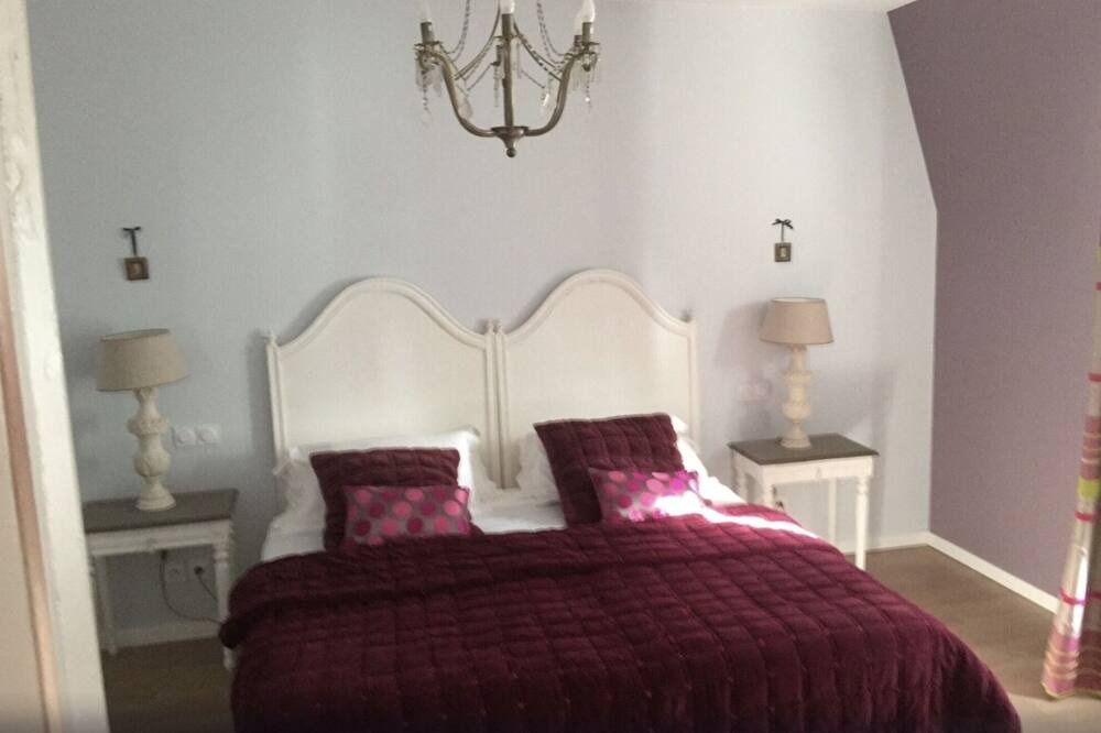 Photo of Bedroom in Azay-le-Rideau