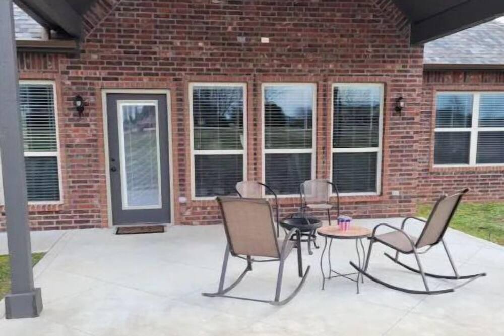 Photo of Patio Balcony in Verdigris