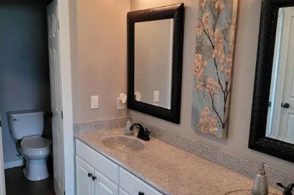 Photo of Bathroom in Verdigris