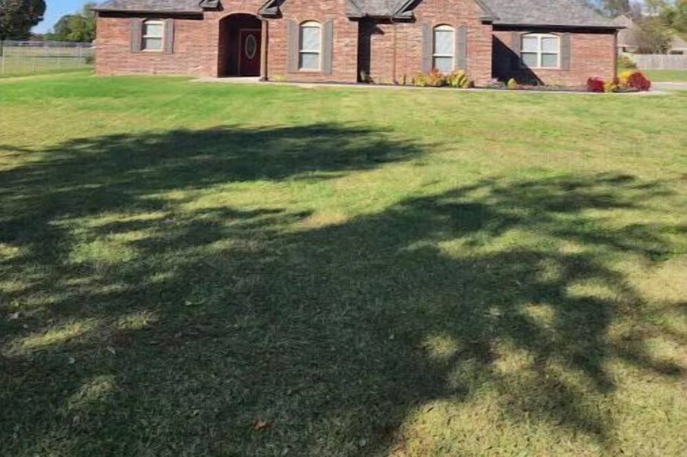 Photo of Outdoor in Verdigris
