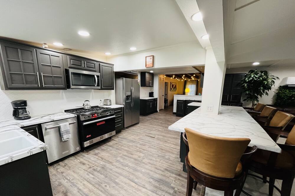 Photo of Kitchen in Battle Creek