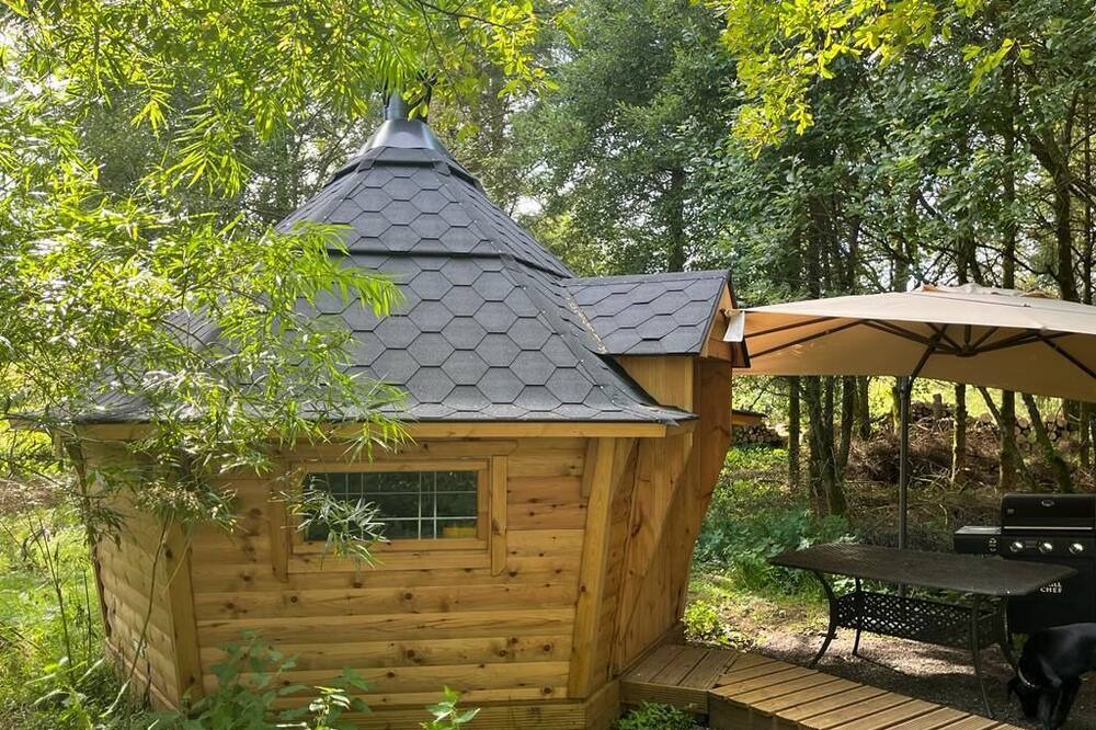 Photo of Others in Wing