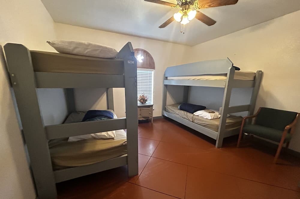 Photo of Bedroom in Hico