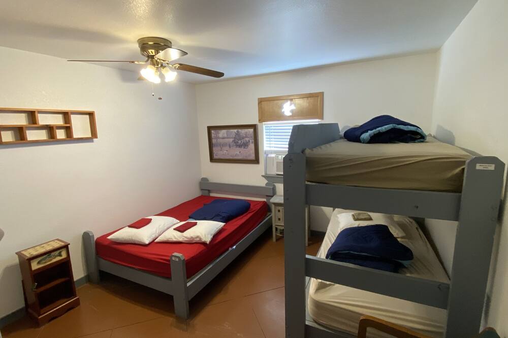 Photo of Bedroom in Hico
