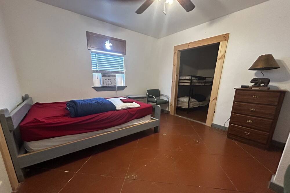 Photo of Bedroom in Hico