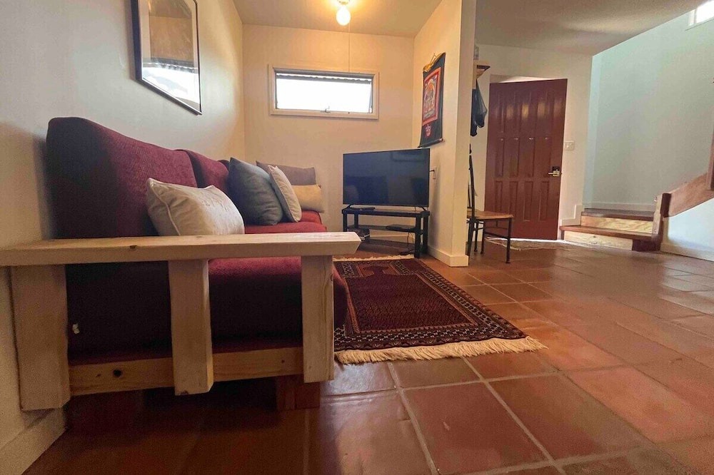 Photo of Livingroom in Crestone