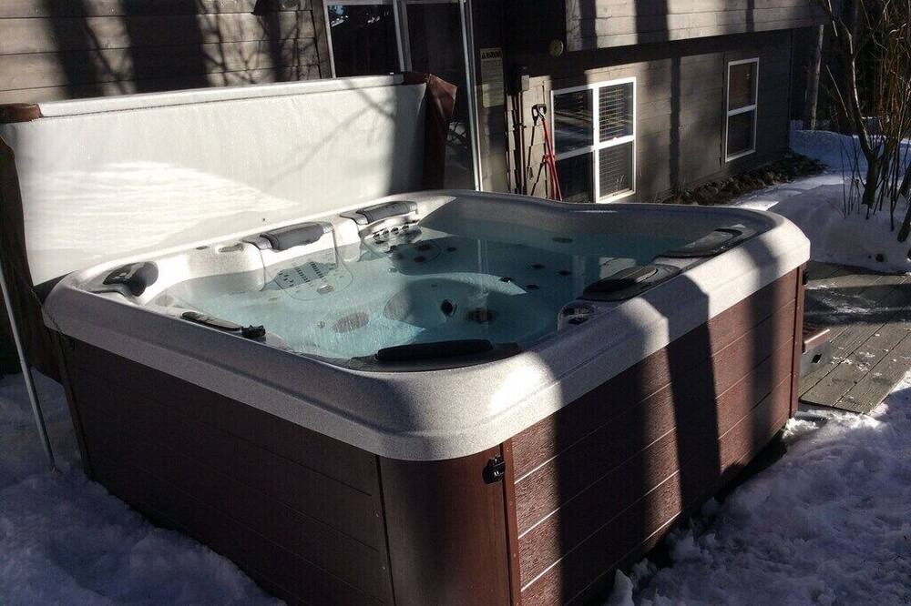 Photo of Outdoor in Boulder Ridge