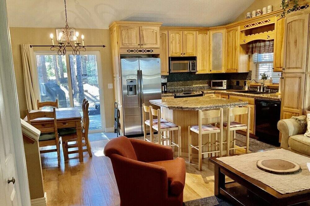 Photo of Bedroom in Boulder Ridge
