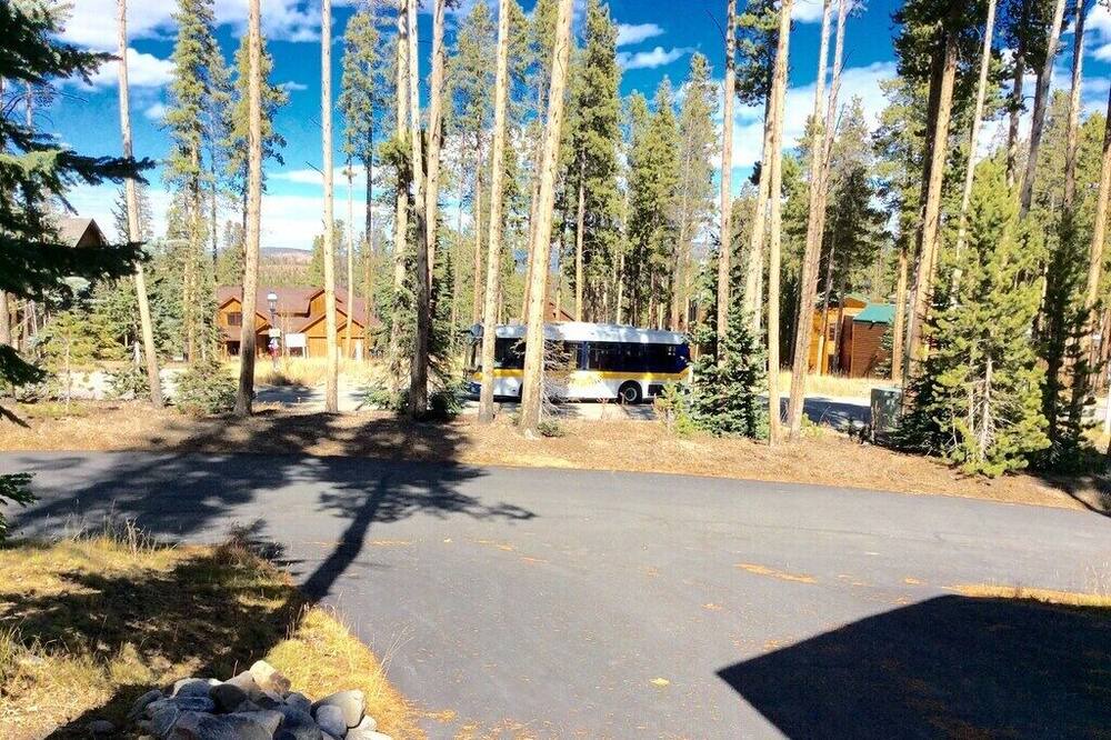Photo of Others in Boulder Ridge