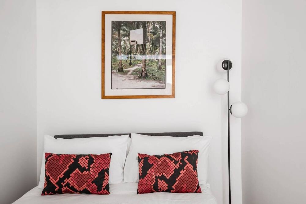 Photo of Others in Chippendale