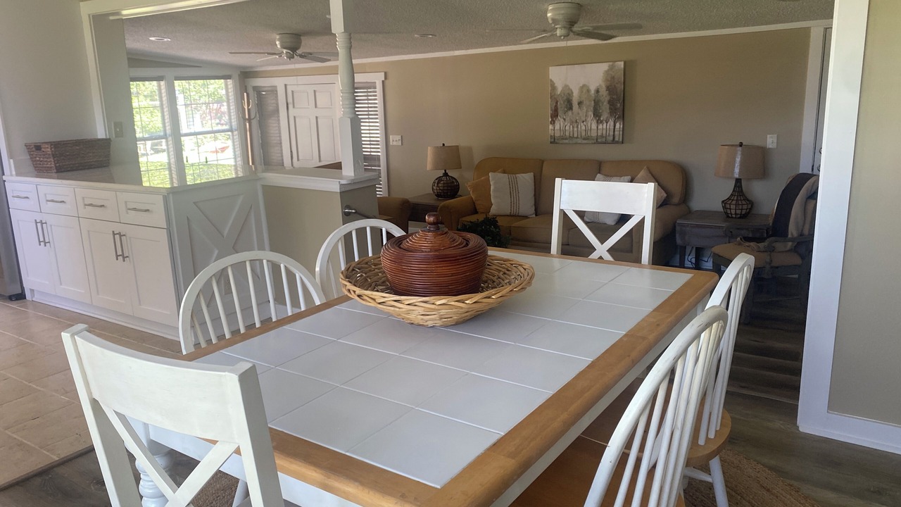 Photo of Others in Tunica