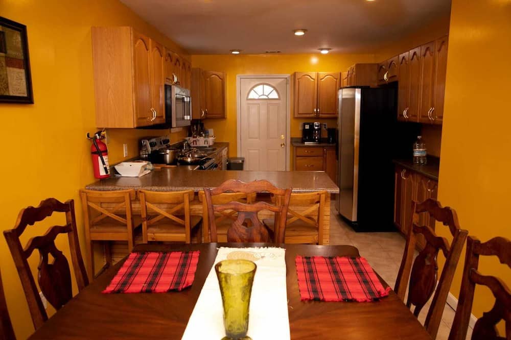 Photo of Kitchen in Hyattsville