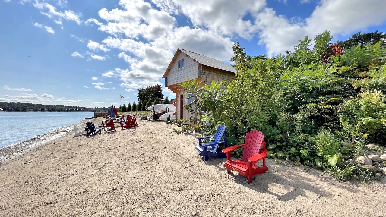 Photo of Others in Penetanguishene