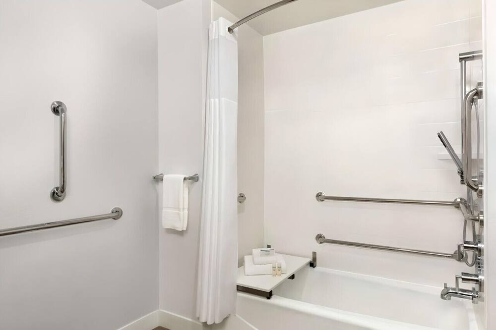 Photo of Bathroom in Suwanee