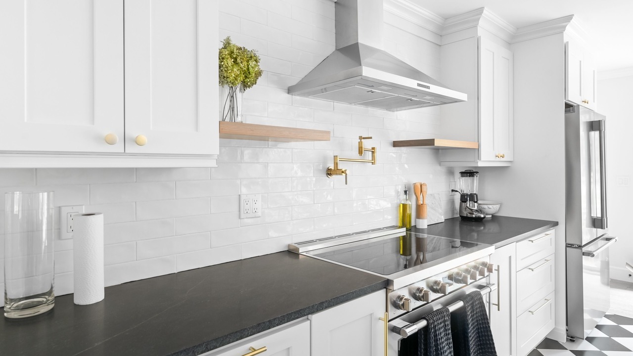 Photo of Kitchen in East Marion