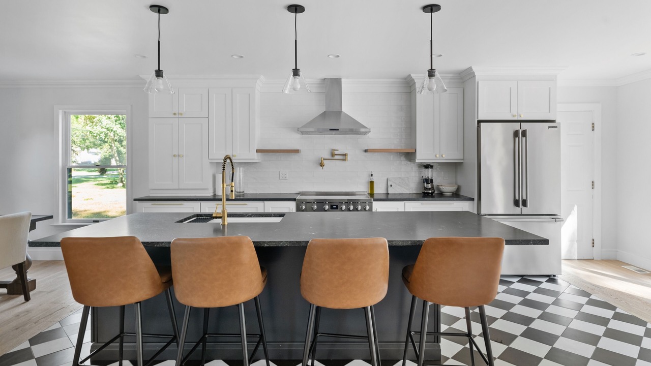 Photo of Kitchen in East Marion