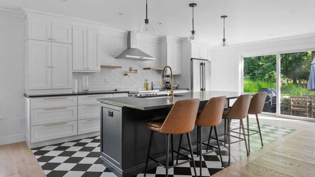 Photo of Kitchen in East Marion
