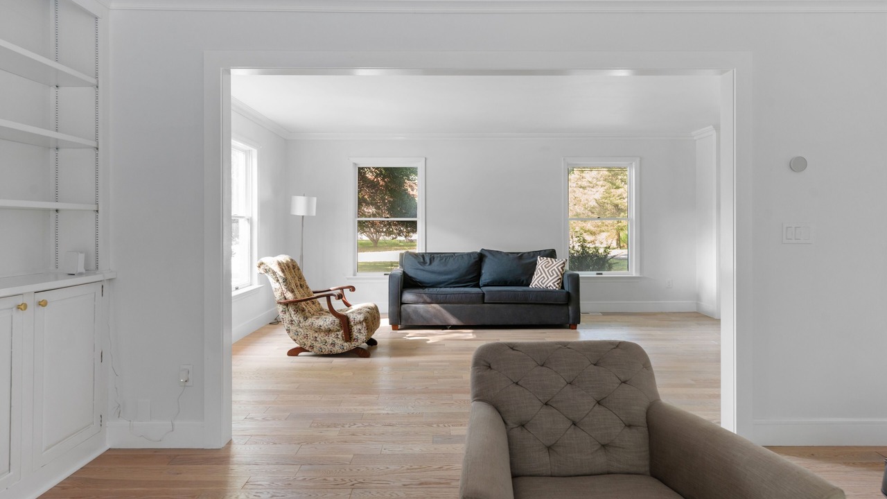 Photo of Livingroom in East Marion