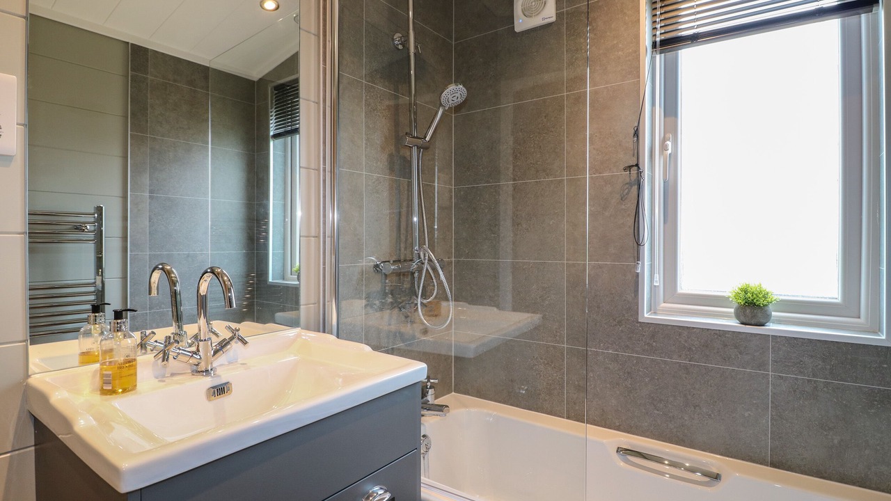 Photo of Bathroom in Newark