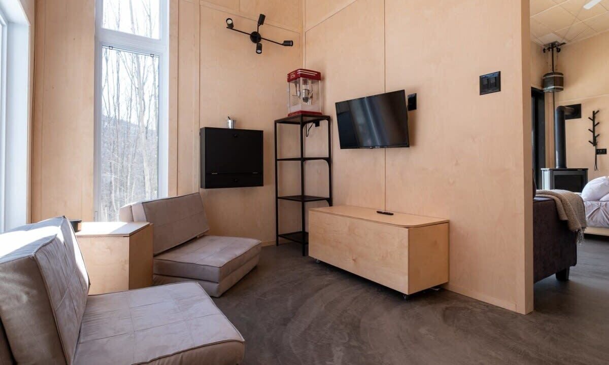 Photo of Livingroom in Eastman