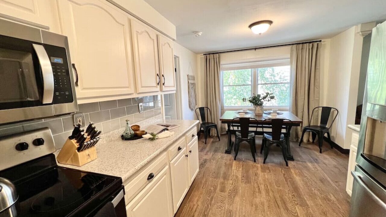 Photo of Kitchen in Clay