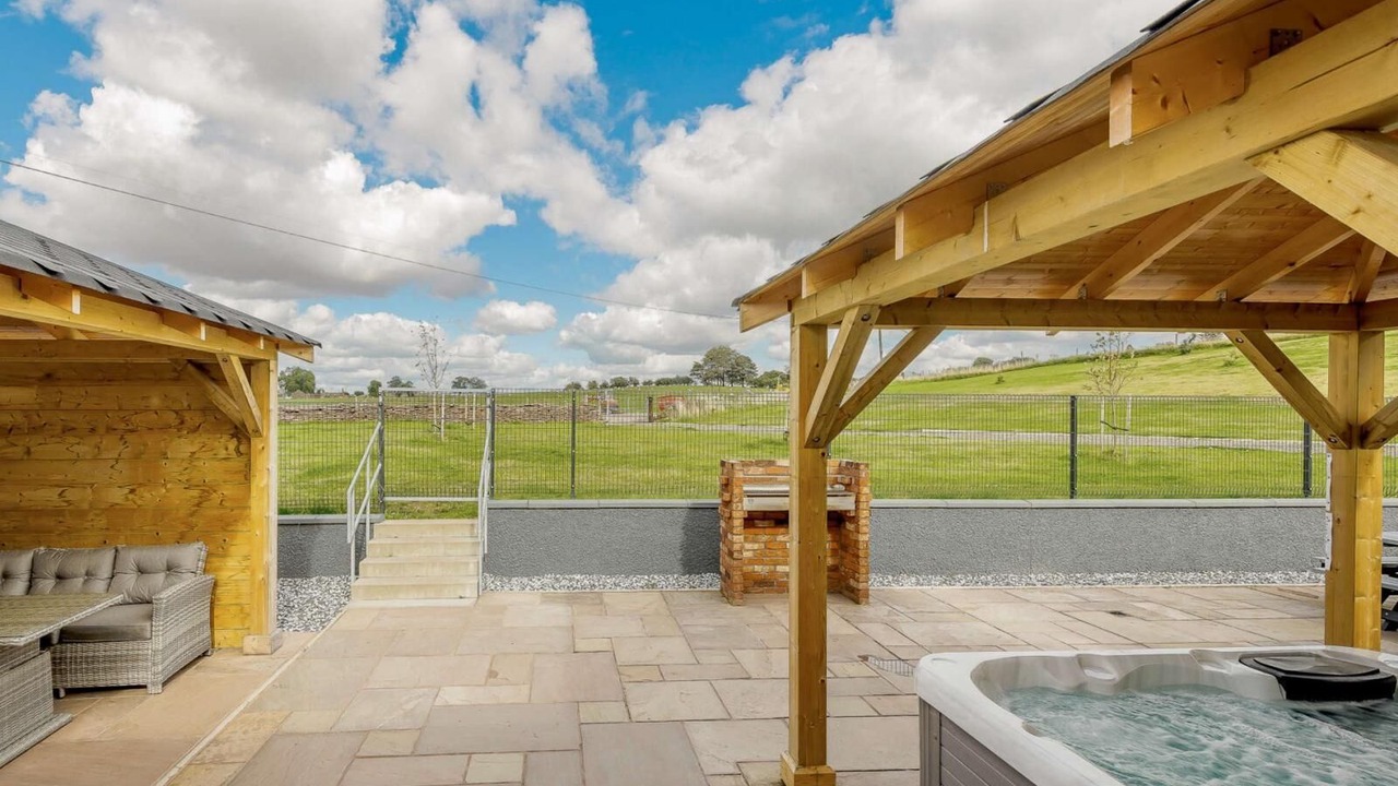 Photo of Others in Alexandria