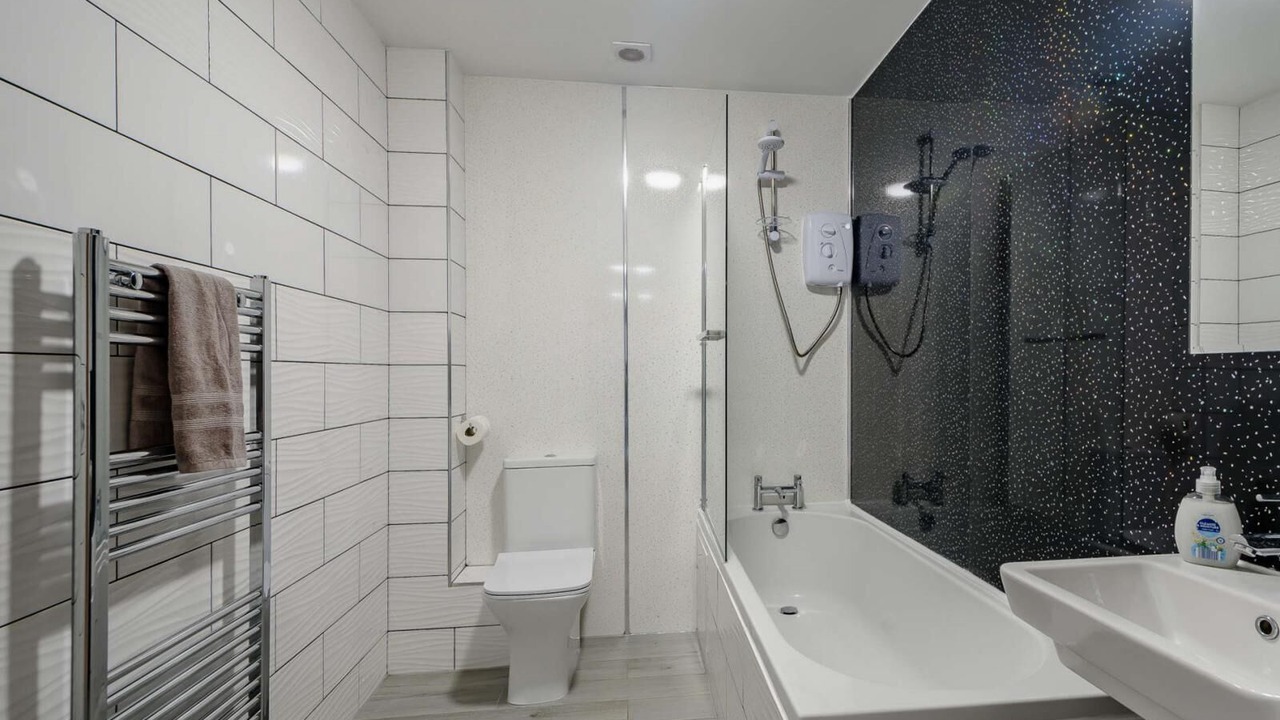 Photo of Bathroom in Alexandria