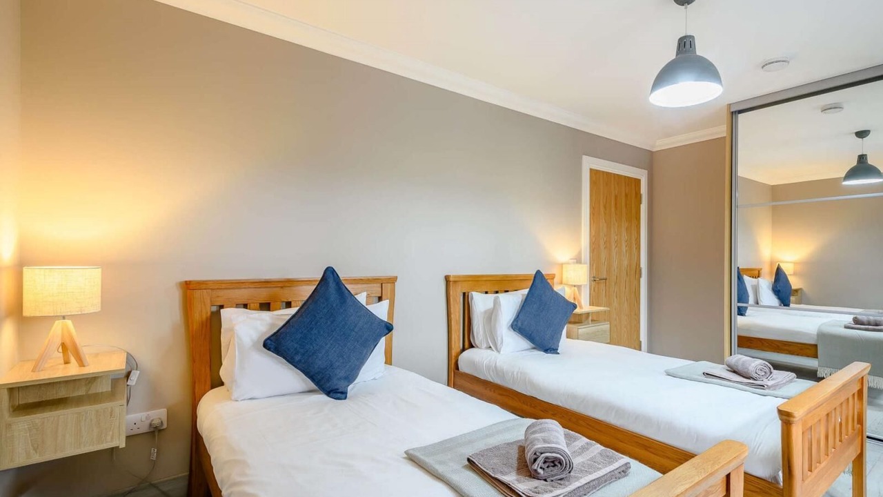 Photo of Others in Alexandria