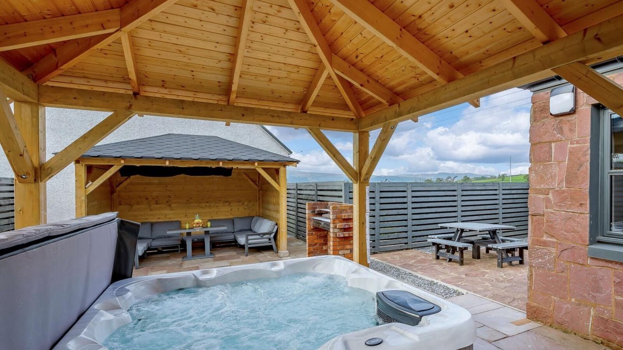 Photo of Others in Alexandria