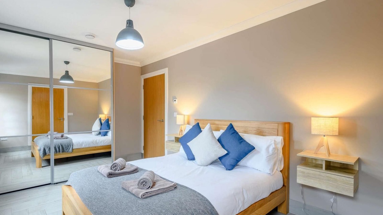 Photo of Others in Alexandria