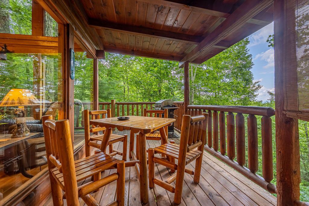 Photo of Outdoor in Gatlinburg - Pigeon Forge