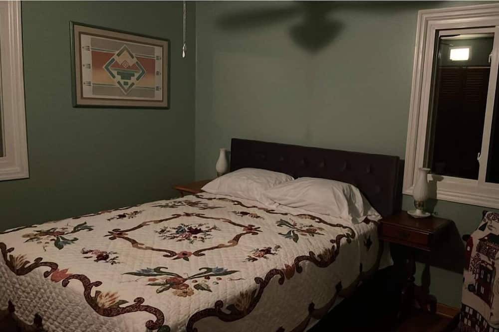Photo of Bedroom in New Carlisle