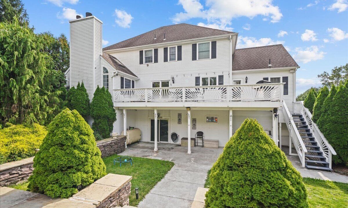 Photo of Outdoor in Warwick