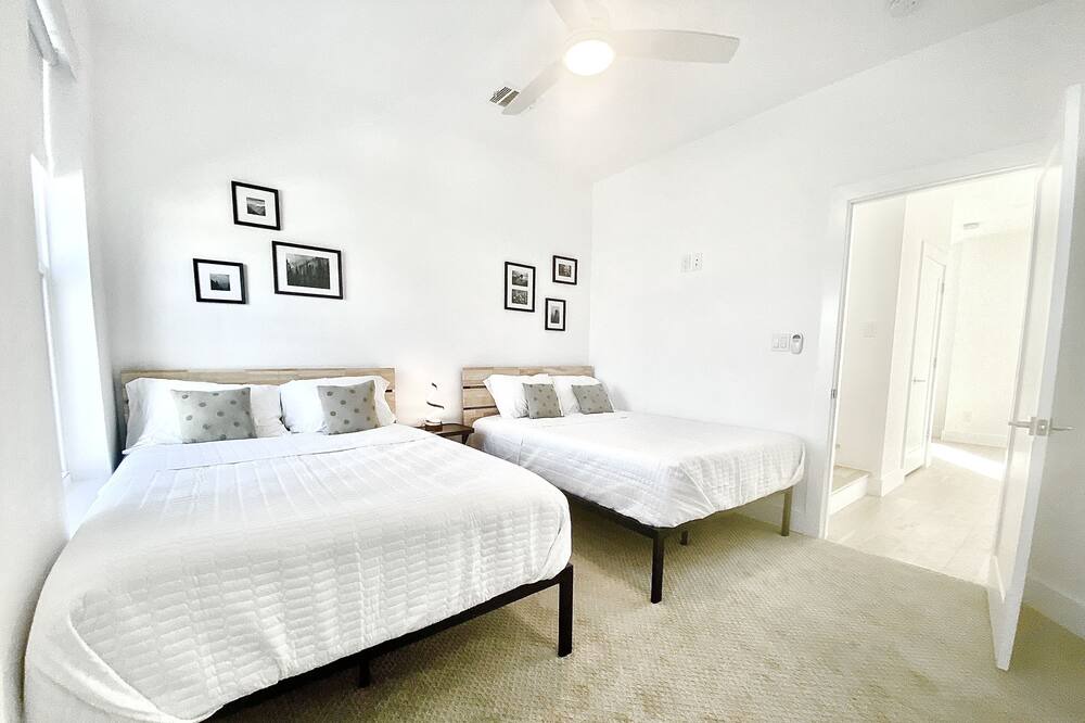 Photo of Bedroom in Old East Dallas