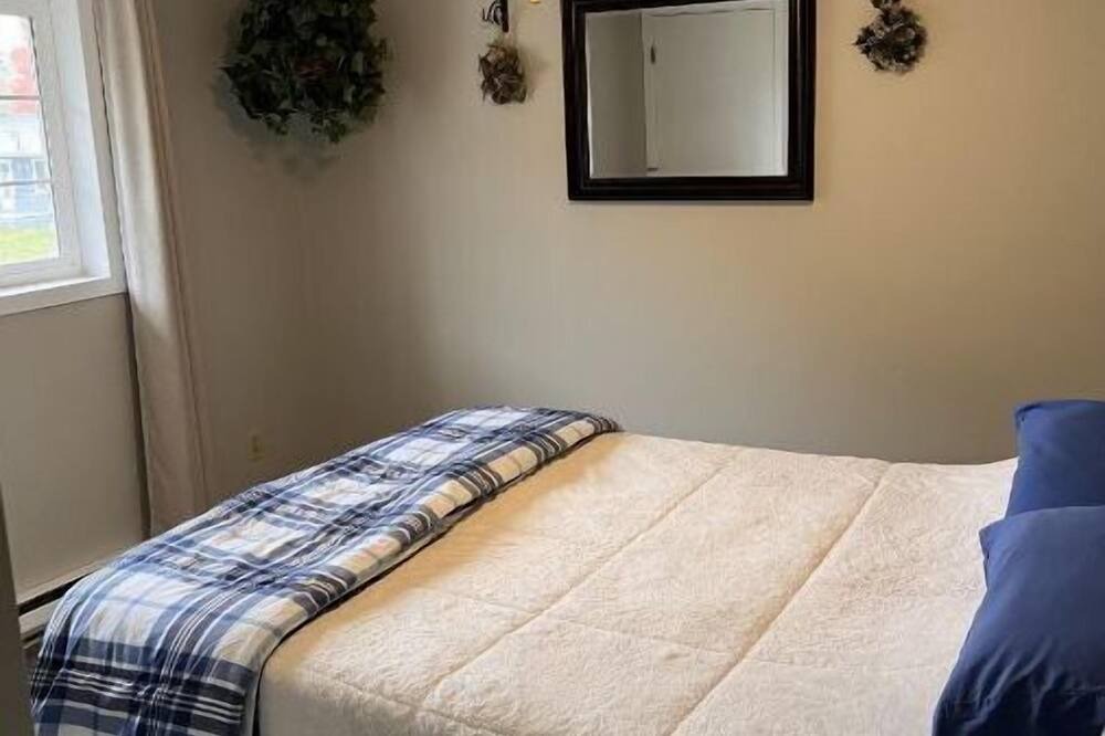 Photo of Bedroom in Dollar Bay