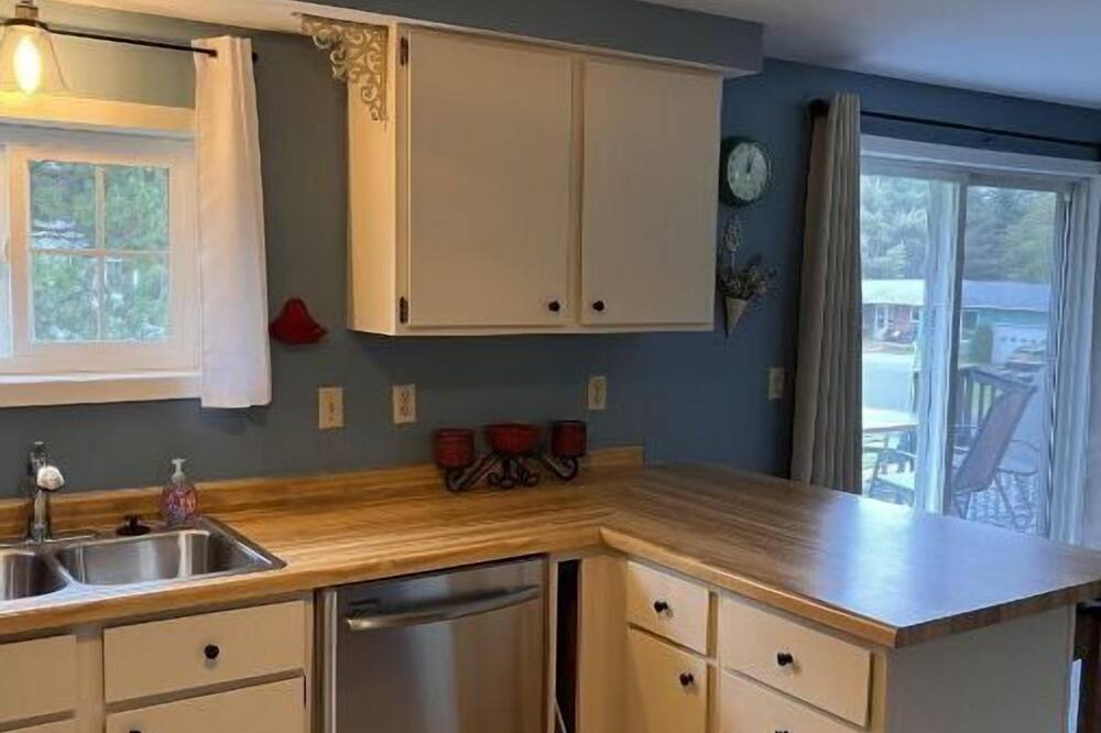 Photo of Kitchen in Dollar Bay