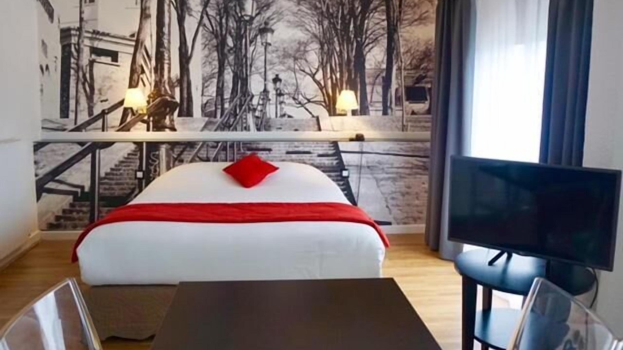 Photo of Bedroom in Orsay