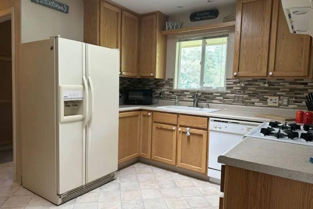 Photo of Kitchen in Mariposa